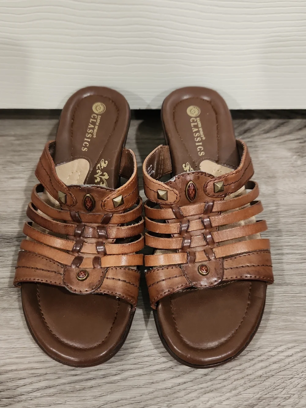 Earth Spirit Classics Ginny Brown Leather Strappy Wedge Slide Sandals Womens 5.5